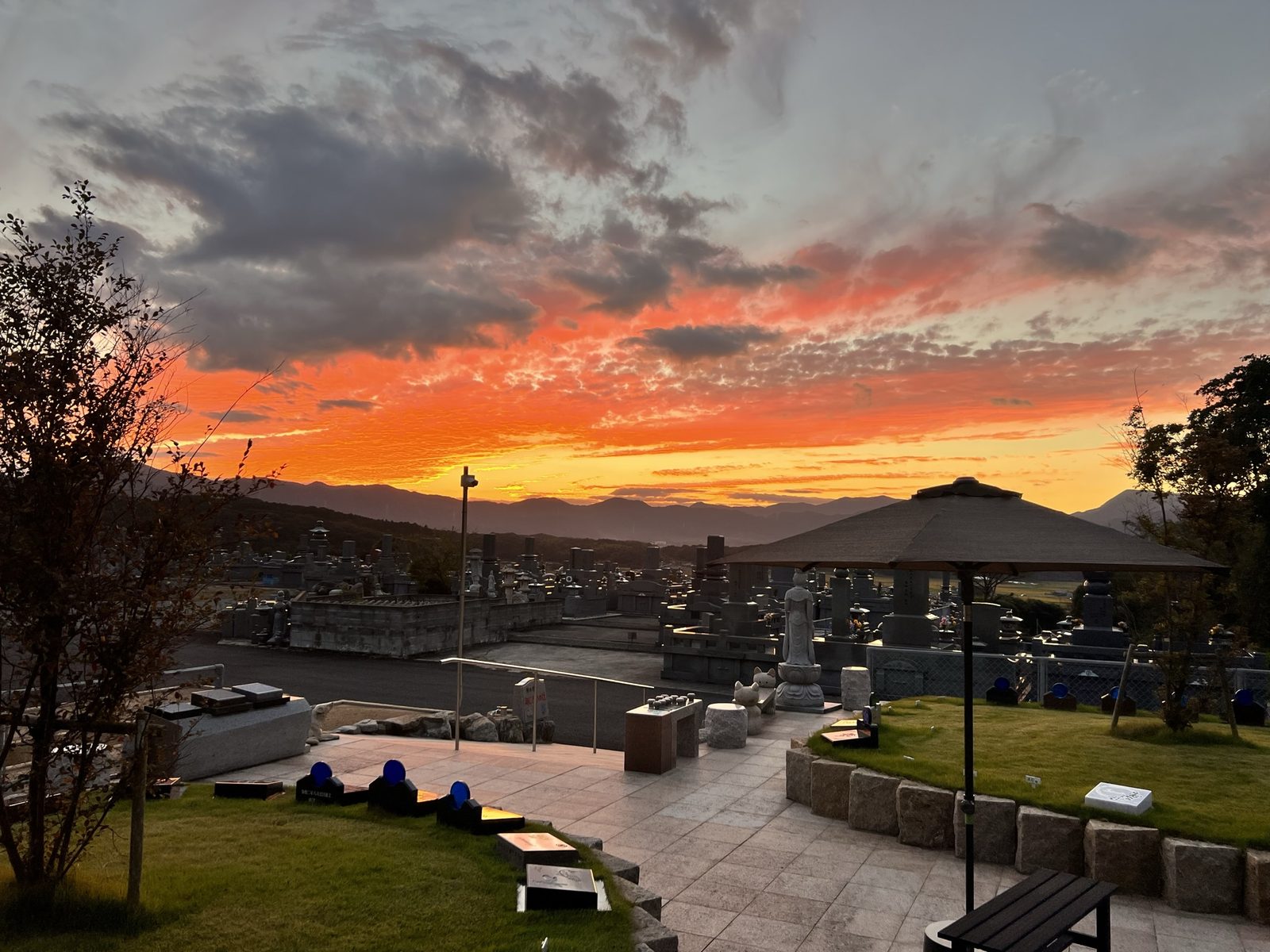 大将山霊苑 夕焼けの風景